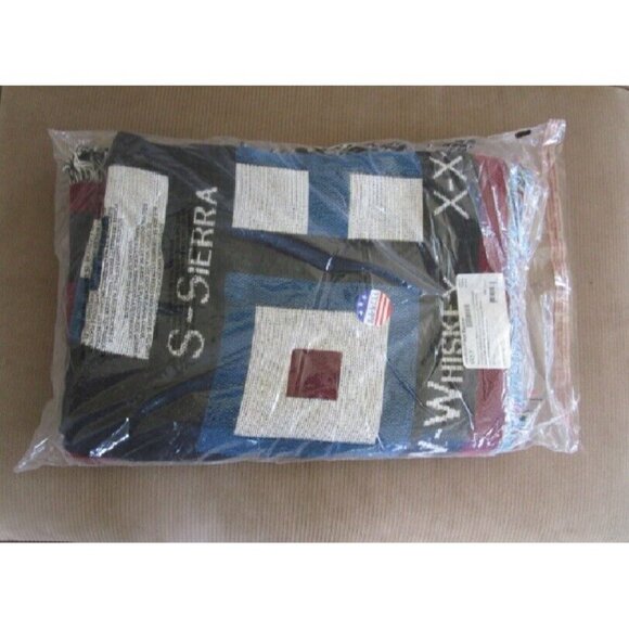 New Large Nautical Flag Afghan Throw Gift Blanket Alphabet Flags Navy Signal NIP - Picture 4 of 4